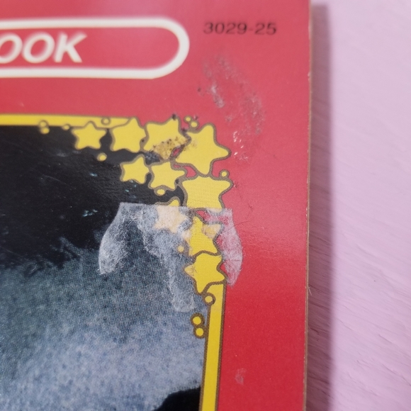 RARE! 1992 Vintage Precious Moments "Timmy's Gift" Colouring Book - Picture 3 of 8